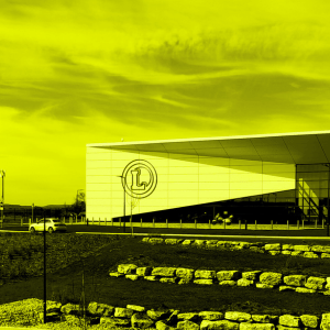 Devanture d'un magasin Leclerc équipé par les systèmes Anaveo